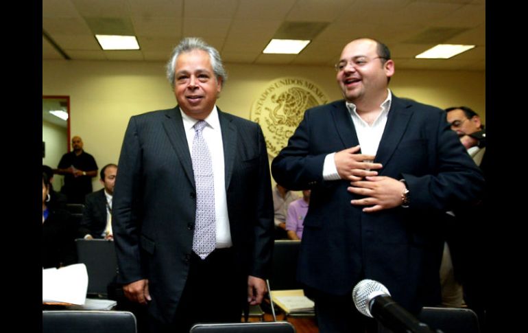 El secretario de Turismo, Aurelio López Rochaf, durante su comparecencia en el Congreso del Estado. E. BARRERA  /