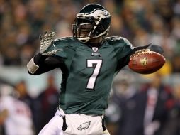 Michael Vick podría ser uno de los mejores cinco jugadores pagados de la NFL. GETTY IMAGES SPORT  /