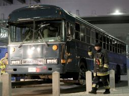 Imagen del autobús en el que una persona disparó y asesinó a dos personas en Francfort. EFE  /