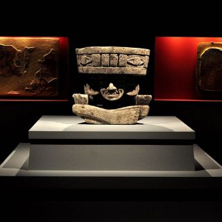 Exhibirán monolito que formó parte de la pirámide del Sol