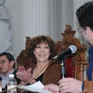 Rinden homenaje a Cristina Pacheco en el Palacio de Minería