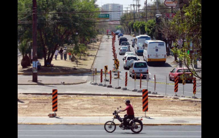Colegio de Ingenieros considera el puente como una adecuada solución vial en Circunvalación y Ávila Camacho. A. GARCÍA  /