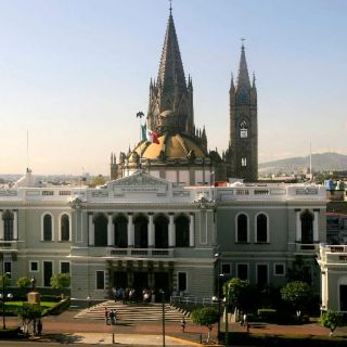 Existe sustento legal para que edificios públicos paguen el agua