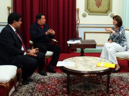 El mandatario venezolano se reunió en el Palacio de Miraflores con empresarios colombianos. AFP  /