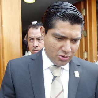 Responsabilizan a Carlos Corona por la renta de 83 autos