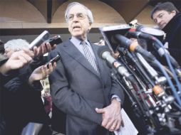 George Cohen, es el mediador federal que está conciliando las negociaciones entre los dueños de los 32 equipos. EFE  /