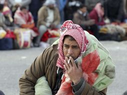 Advierten que las fuerzas leales al régimen han controlado pasos fronterizos, lo que podría dificultar la salida de personas. EFE  /