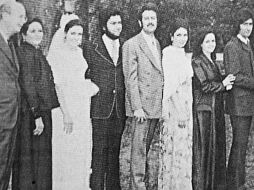 Aquí el notable historiador Don Ricardo Lancaster-Jones y Verea y su esposa celebran su 25 aniversario matrimonial.ELDUQUEDETLAQUEPAQUE  /