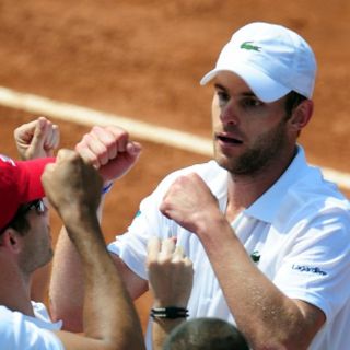 Roddick sella pase de Estados Unidos