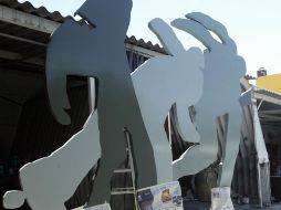 Con dicha escultura, el Ayuntamiento de Guadalajara busca promover la movilidad no motorizada en esa zona. E.BARRERA  /