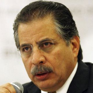 Ortega dice que Moreira es un ''peleador de callejón''