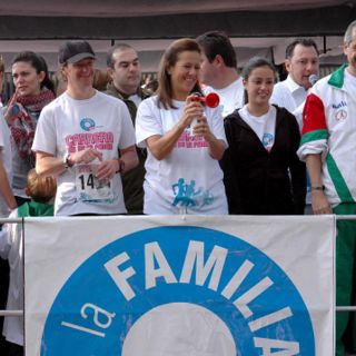 Córdova pide reforzar apoyo a familias afectadas por el crimen