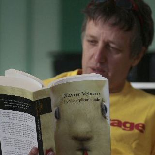 Habla Xavier Velasco de su proceso creativo