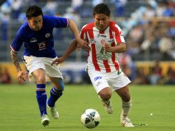 Juan Carlos Silva (der.) es uno de los cuatro jugadores castigados para la jornada 10. MEXSPORT  /