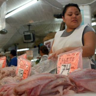Estancado, el consumo tapatío de pescados y mariscos