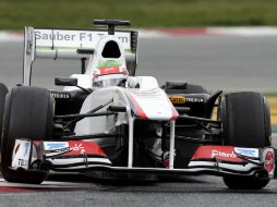 Sergio Pérez cometió un error en una vuelta y fue relrelegado al cuarto sitio. REUTERS  /