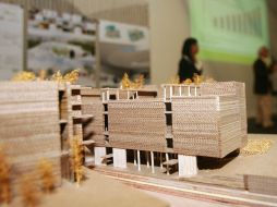 Las maquetas finalistas del Museo de Ciencias Ambientales permanecerán expuestas en el CUAAD hasta el 28 de marzo. A. GARCÍA  /