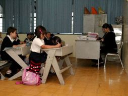 Los profesores que no presenten documentos originales no serán recibidos por la Secretaría de Educación. ARCHIVO  /