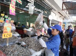 Con el inicio de la Cuaresma, repunta el consumo de mariscos entre la población de la ciudad. A CAMACHO  /