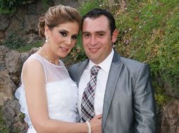 Beatriz González y César Covarrubias.ELINFORMADOR  /