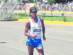 Eder Sánchez, campeón en 20 kilómetros. A. ARZÁPALO  /