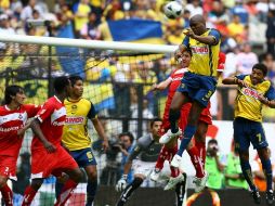Aquivaldo Mosquera durante el partido con Toluca de la semana 8 del Clausura 2011. MEXSPORT  /