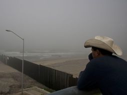Olas de entre 20 y 70 cm llegaron a las costas del Pacífico mexicano tras el tsunami por el sismo en Japón. AFP  /
