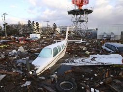 Tras los daños en aeropuertos nipones, las aerolíneas han suspendido todos los vuelos. REUTERS  /