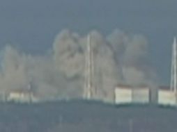 La explosión provocó que los muros del edificio que resguarda al reactor se desplomaran. EFE  /