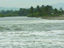 Se registró en las costas de Cihuatlán a unos 240 kilómetros al oste. ARCHIVO  /