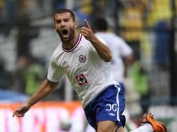 En un lapso de cinco minutos, Villa anotó los dos goles de la victoria celeste. MEXSPORT  /