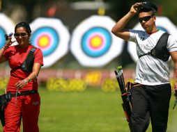 Mariana Avitia y Juan René Serrano son los arqueros más experimentados de México. MEXSPORT  /