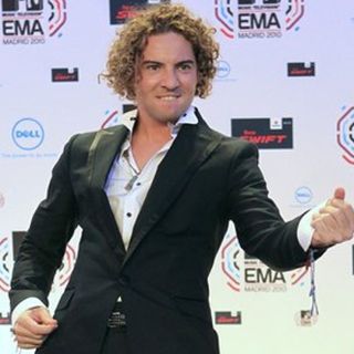 David Bisbal vuelve a crear polémica en Twitter por comentarios
