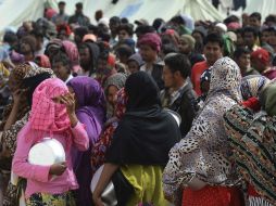 En Bengasi, a unos mil kilómetros de Trípoli, la euforia de las primeras semanas de la revuelta cedió el lugar a la inquietud. EFE  /