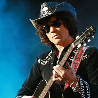 Bunbury regala temas descartados de “Gran Rex”