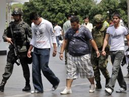 El rebelde tenía una solicitud de extradición de EU por narcotráfico y tres órdenes de captura por terrorismo y secuestro extorsivo.  /