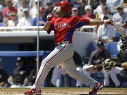 Plácido Polanco, en su única aparición en el plato ayer ante Toronto, se resintió de un codo. AP  /