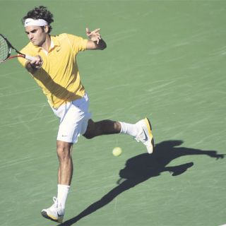 Federer derrota a Chela en un abrir y cerrar de ojos