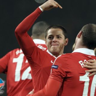 Rooney elogia al 'Chicharito'
