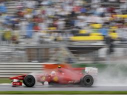 El piloto español Fernando Alonso durante una carrera de Fórmula Uno. AP  /