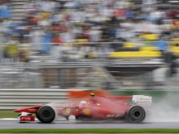 El presidente de la FIA, Jean Todt, hizo la propuesta para que la afición identifique a los pilotos. AP  /