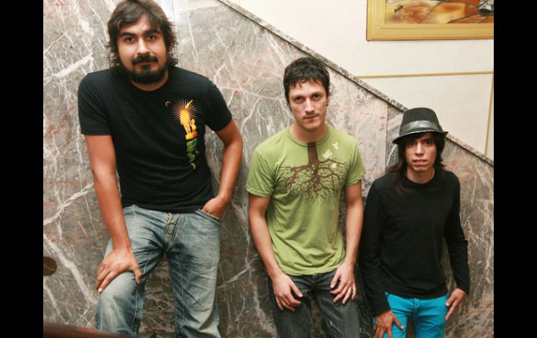 Radaid es una de las bandas estelares de la Fiesta de la Música.  En la foto dos de sus integrantes. A. GARCÍA  /