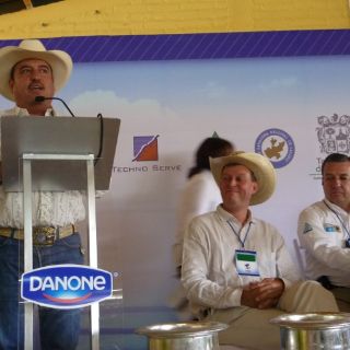 Los Altos convence a Danone para expansión lechera