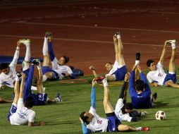 Los integrantes del conjunto celeste se ejercitan en una práctica del equipo. MEXSPORT  /