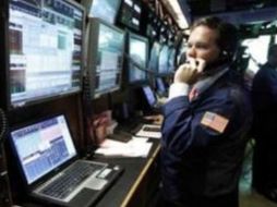 Las empresas que bajaron fueron: Casas Geo, Telmex, América Móvil, Banorte, Naftrac , Grupo Modelo y Elektra. ARCHIVO  /