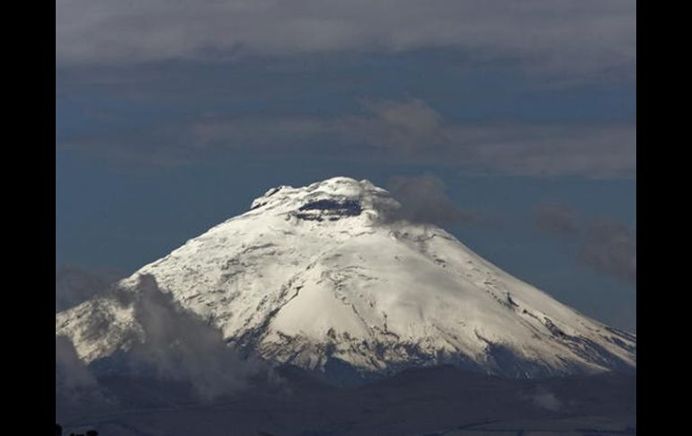 Citó las islas Galápagos y el volcán Chimborazo,es la mayor montaña del país y que comparó con el monte Everest.EFE  /