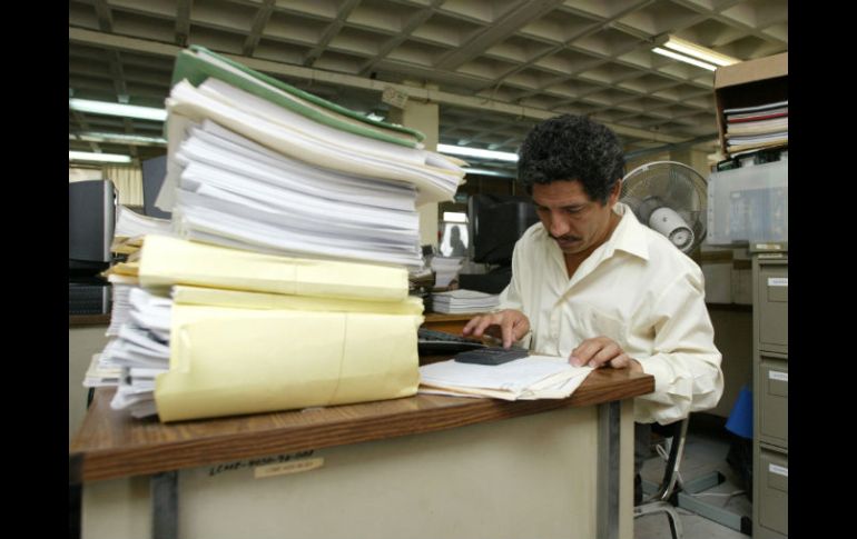 El adeudo a Pensiones es por concepto de cuotas patronales y deudas de trabajadores afiliados con crédito contratado. ARCHIVO  /