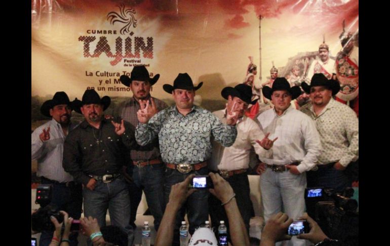 Dice Intocable que su música gusta a sacerdotes y otro tipo de gente. NTX  /