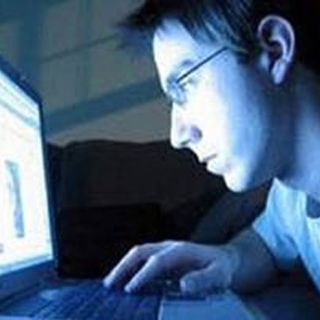 Permiten el dominio de páginas web para adultos