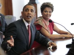 Obama y Dilma Vana  Rousseff en  el Foro de Estados Unidos y Brasil. AP  /